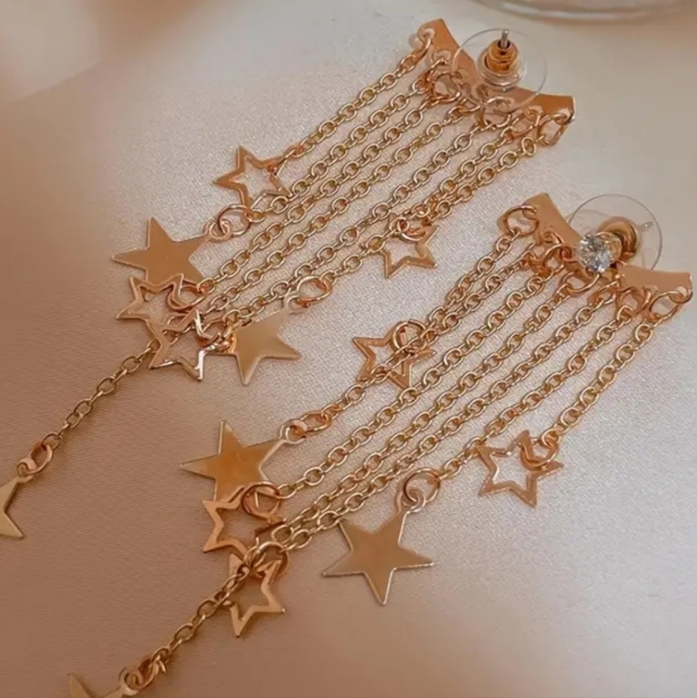 Womans gold or silver plated chandelier earrings